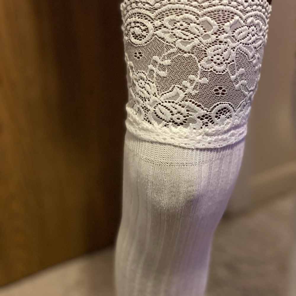 Lace thigh high socks white